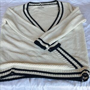 Cozy Casual V-Neck Sweater in Black and Cream